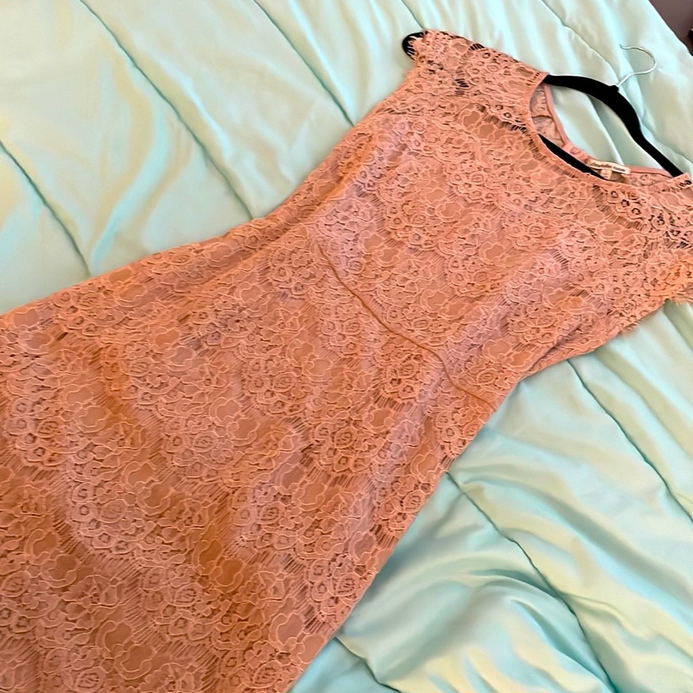 ‼️NWOT ‼️Lace peach dress! Super cute